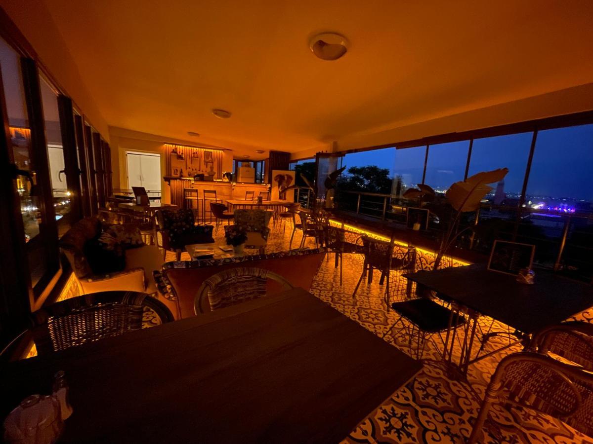 The Local Hostel & Guesthouse İstanbul Dış mekan fotoğraf